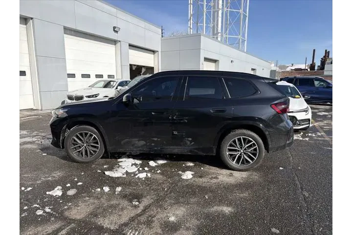 $34895 : BMW X1 2023 AWD xDrive28i 4d image 4