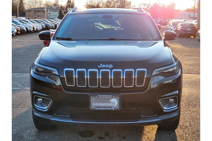 $18995 : 2020 Cherokee Limited image 7