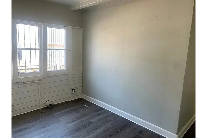 $900 : casa de 2 baños image 5