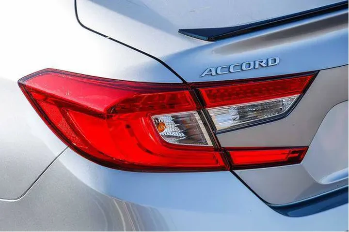 $25991 : Honda Accord 2021 Sport 4dr image 10