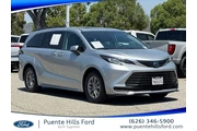 Toyota Sienna 2023 AWD LE 8-