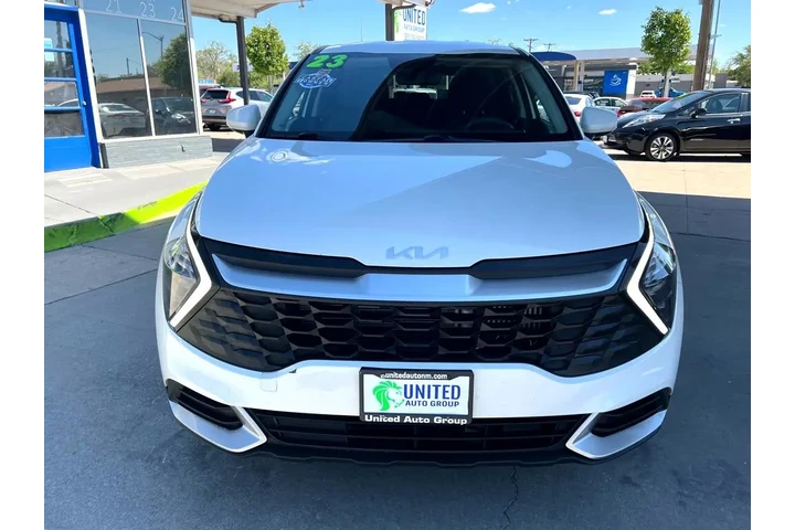 2023 Sportage LX Hybrid 4D SU image 2