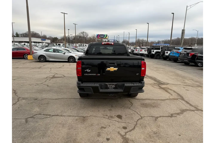 $11980 : 2019 Colorado 2WD Crew Cab 12 image 3