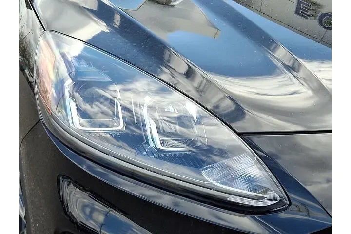 $18997 : Ford Escape 2022 SE 4dr SUV image 9