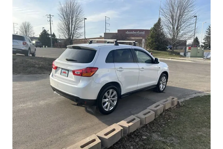 $7990 : 2014 Outlander Sport SE image 6