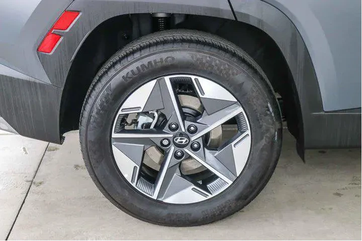 $26288 : Hyundai TUCSON 2025 AWD SEL image 10