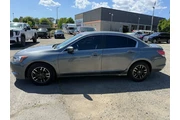 $7000 : Honda Accord 2010 LX 4dr Sed thumbnail