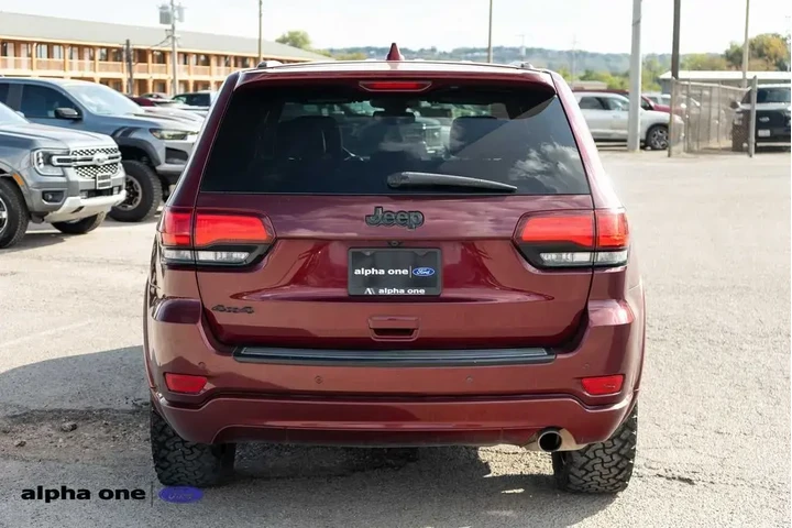$16977 : Jeep Grand Cherokee 2018 4x4 image 7