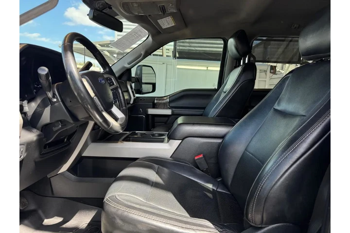 2019 F-250 SD Lariat image 7