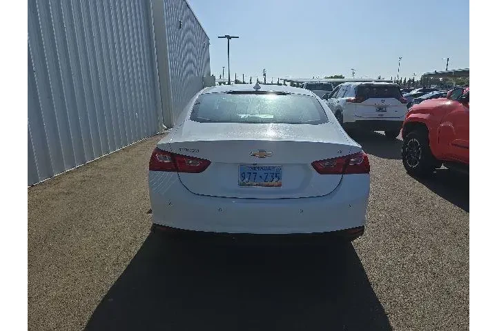 $19775 : Chevrolet Malibu 2024 LT 4dr image 5