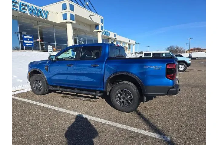 $36998 : Ford Ranger 2024 4x4 XLT 4dr image 2