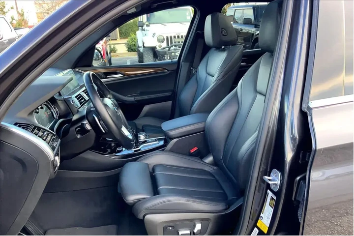 $14015 : BMW X3 2019 sDrive30i 4dr Sp image 7