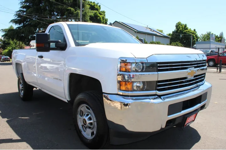 $14995 : 2015 2500 Pickups image 8