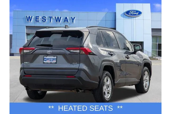 $18995 : Toyota RAV4 2019 XLE 4dr SUV image 3