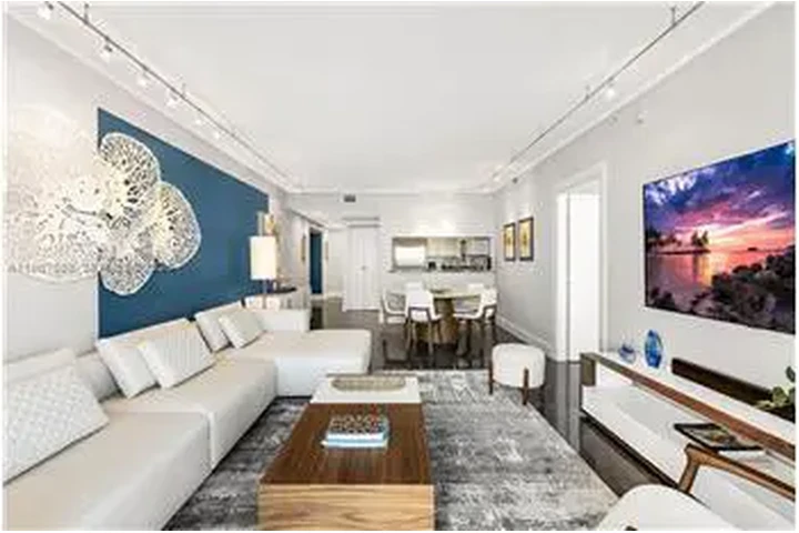 $8500 : Rental property with 2 bedro image 2