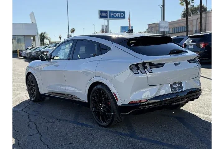 $38995 : Ford Mustang Mach-E 2023 AWD image 5