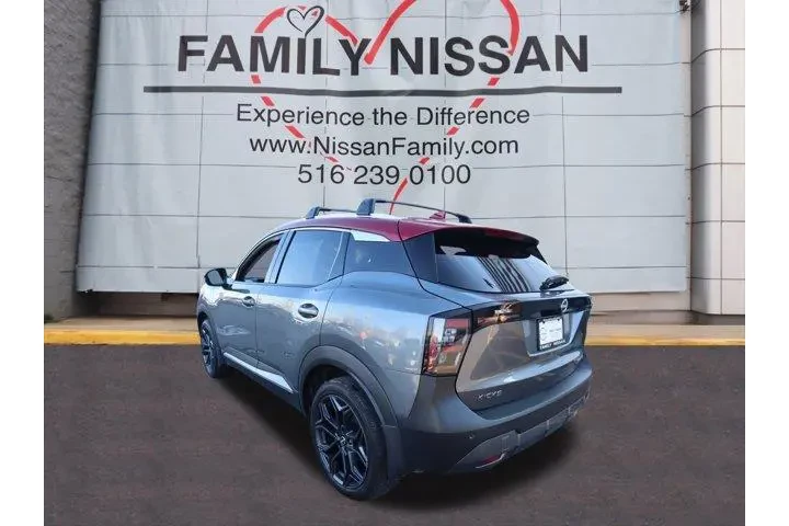 $23879 : Nissan Kicks 2025 AWD SR 4dr image 5