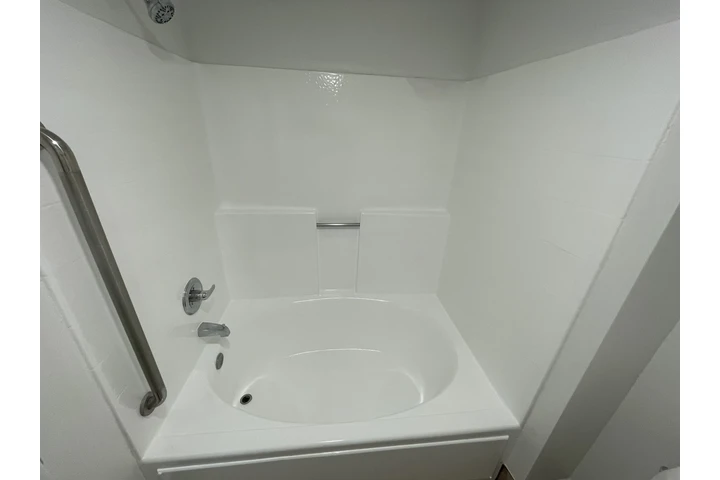 🛁 pintamos tinas.reglazing image 4