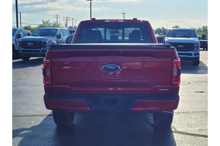 $39447 : Ford F-150 2022 4x4 XL 4dr S image 4