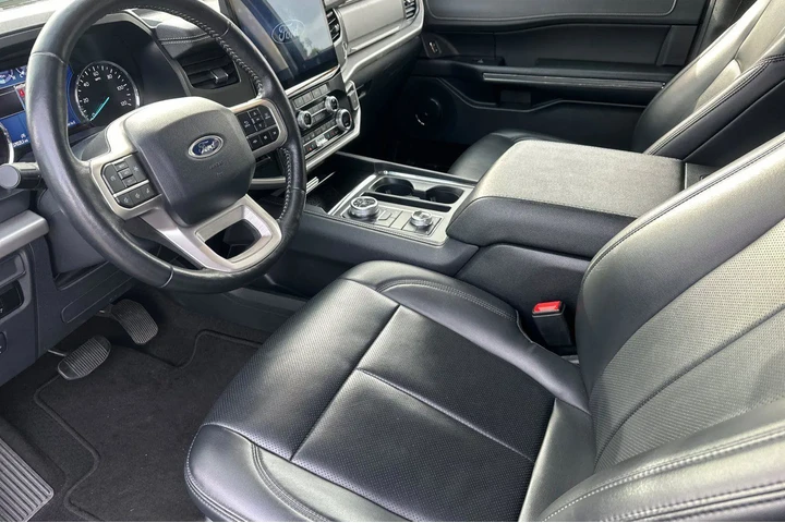 $39996 : Ford Expedition MAX 2024 4x4 image 6