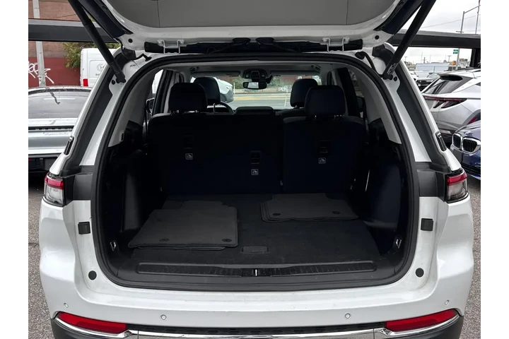 $25977 : Jeep Grand Cherokee 2023 4x4 image 7