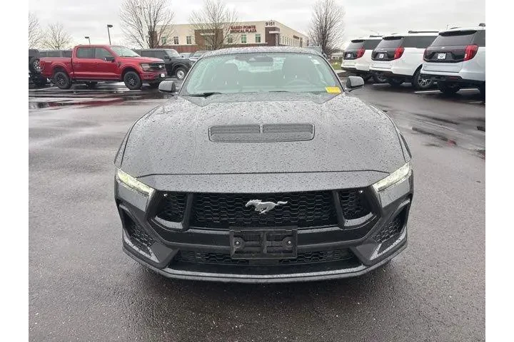 $38000 : Ford Mustang 2024 GT Premium image 2