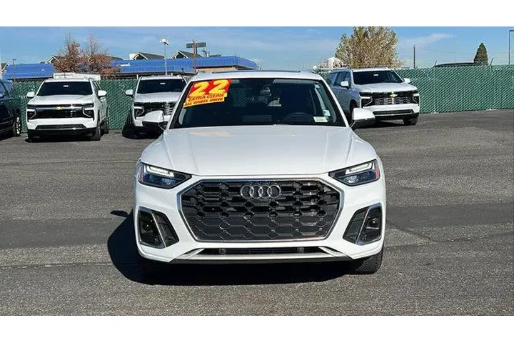 $31984 : Audi Q5 2022 AWD quattro S l image 2
