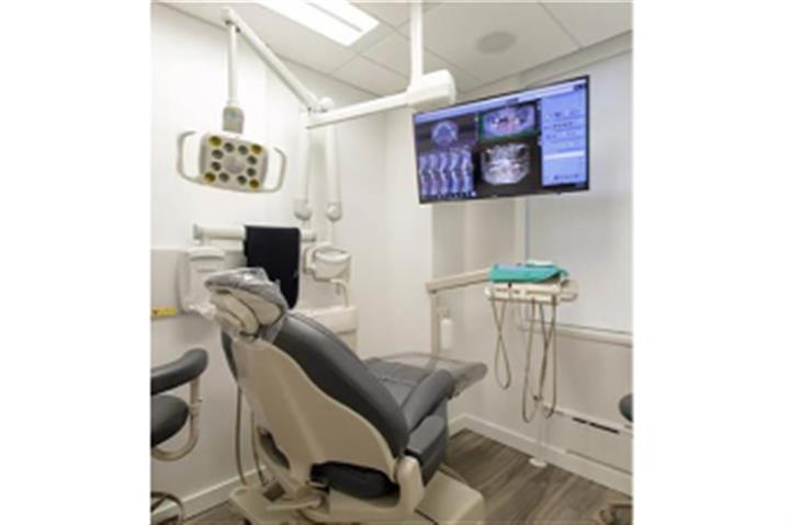 NYC Dental Implants Center image 4