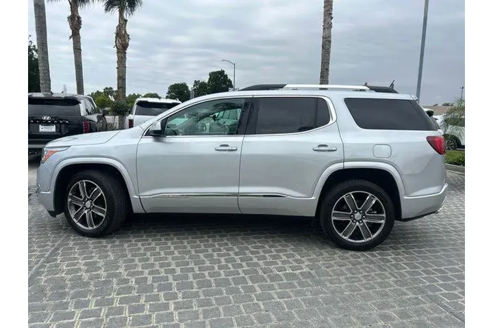 $20995 : GMC Acadia 2017 Denali 4dr S image 6