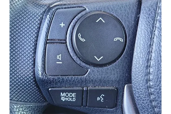 $13529 : Toyota RAV4 2017 LE 4dr SUV image 8