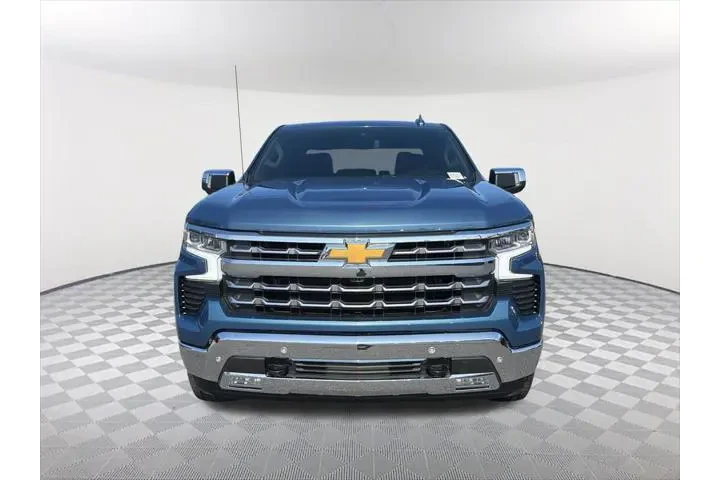 $39746 : Chevrolet Silverado 1500 202 image 2