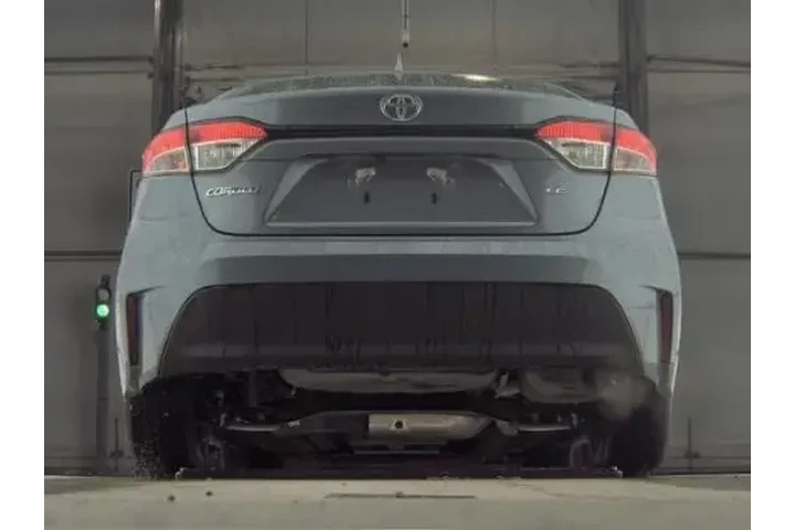 $18289 : Toyota Corolla 2023 LE 4dr S image 4