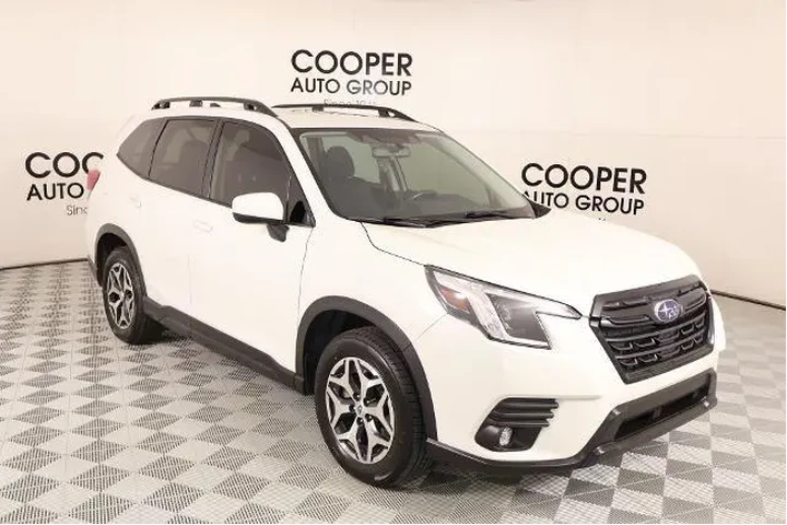 $26550 : Subaru Forester 2024 AWD Pre image 1