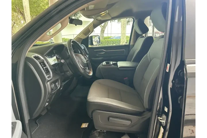 $24722 : Ram 1500 2020 4x2 Big Horn 4 image 5