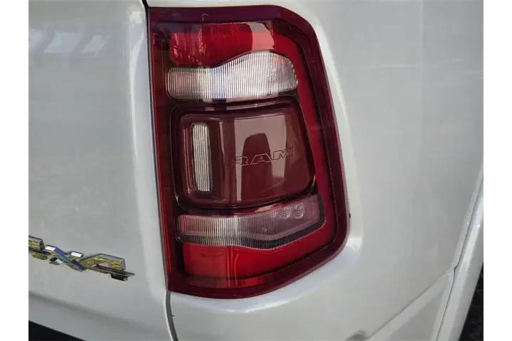 $36590 : Ram 1500 2022 4x4 Laramie 4d image 9