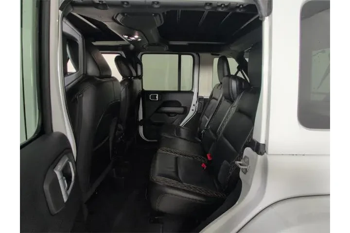 $26588 : Jeep Wrangler Unlimited 2022 image 7