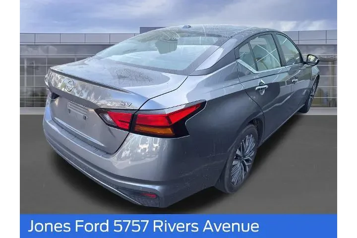 $20240 : Nissan Altima 2024 2.5 SV 4d image 3