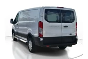 $31891 : Ford Transit 2024 250 3dr SW thumbnail