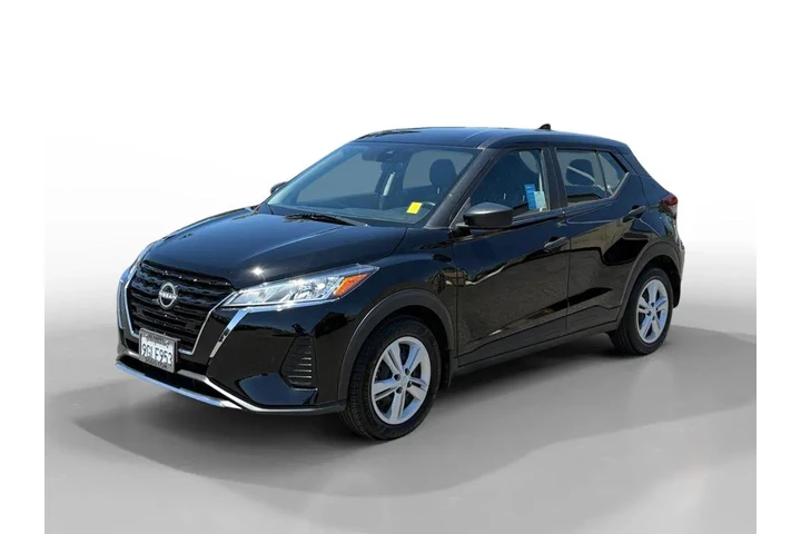 $17644 : Nissan Kicks 2023 S 4dr Cros image 1