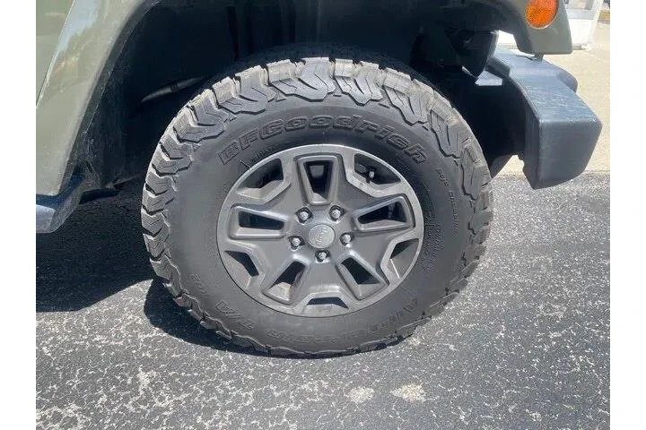 Jeep Wrangler Unlimited 2015 image 6