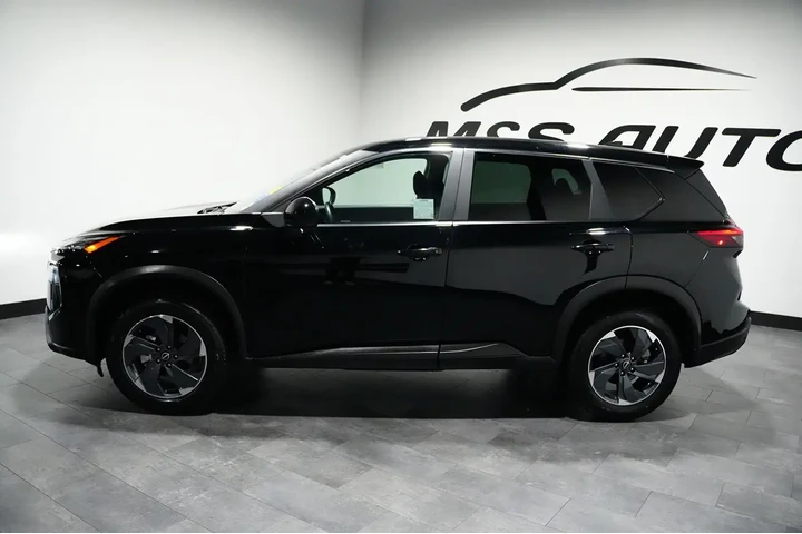 $21499 : 2025 Rogue image 3