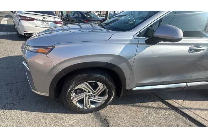 $22815 : Hyundai SANTA FE 2022 AWD SE image 9