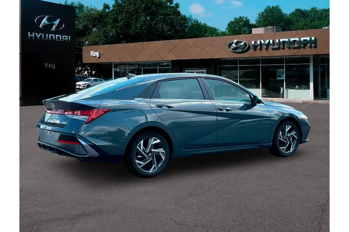 $21295 : Hyundai ELANTRA 2024 Limited image 8