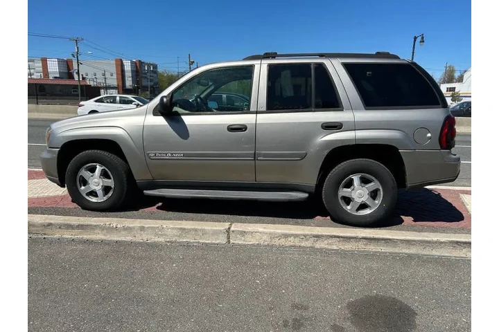 $3495 : 2002 TrailBlazer LT image 6