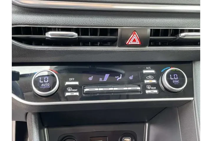 $22189 : Hyundai SONATA 2023 SEL 4dr image 10