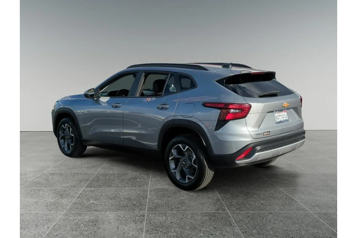 $24850 : Chevrolet Trax 2025 LT 4dr C image 3