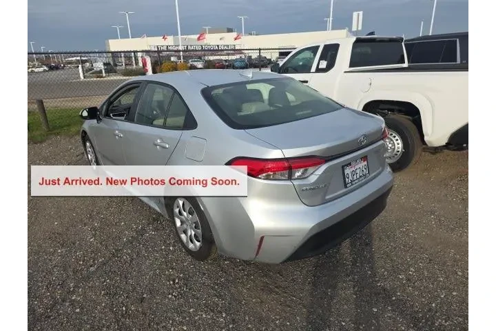 $20800 : Toyota Corolla 2024 LE 4dr S image 4