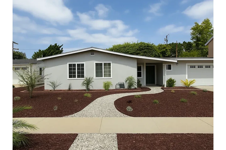 $2000 : E Mantova St, Long Beach 3br image 5