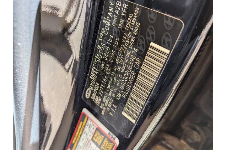 $20451 : Hyundai ELANTRA 2024 SEL 4dr image 10