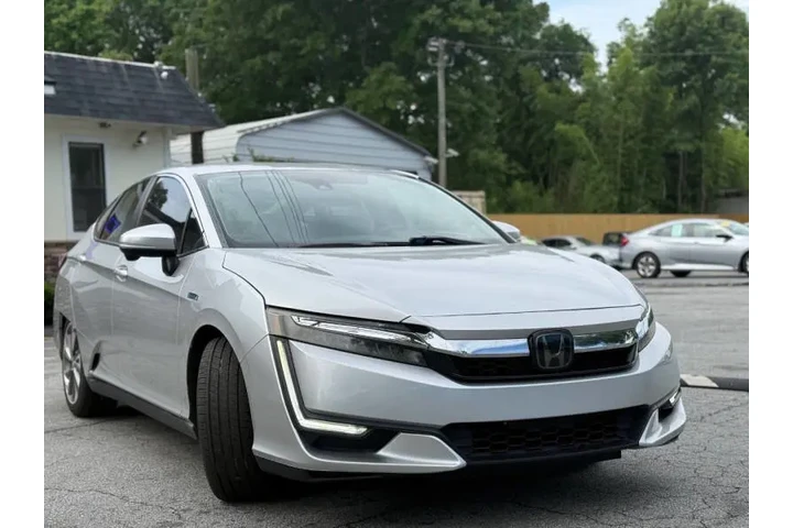 $12900 : 2018 Clarity Plug-In Hybrid T image 3